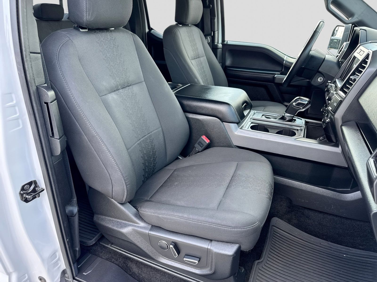 Thumbnail: 2018 Ford F-150 - 20