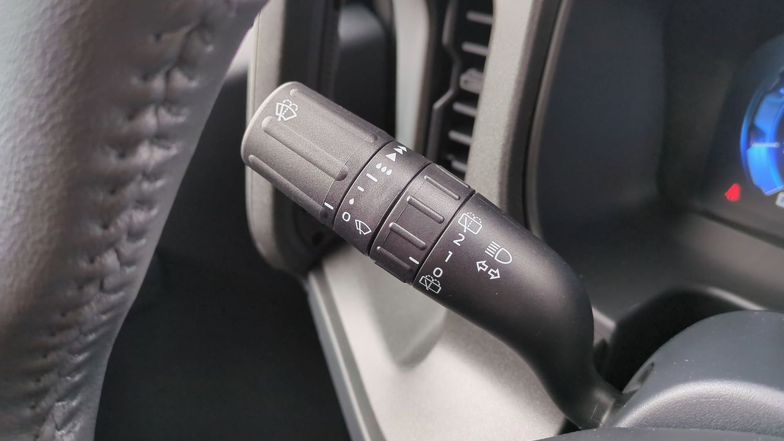 Thumbnail: 2025 Ford Bronco - 25