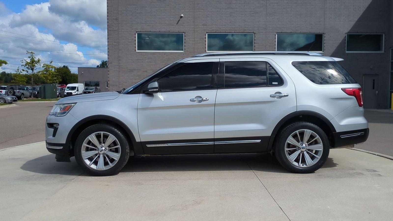 Thumbnail: 2018 Ford Explorer - 2
