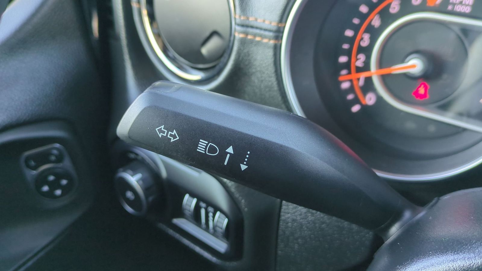 Thumbnail: 2022 Jeep Wrangler - 28