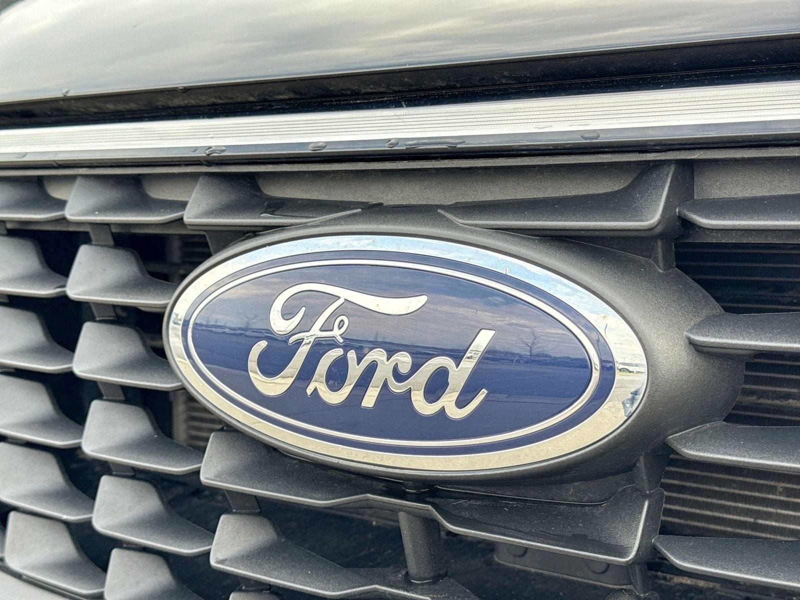 Thumbnail: 2025 Ford Escape - 10