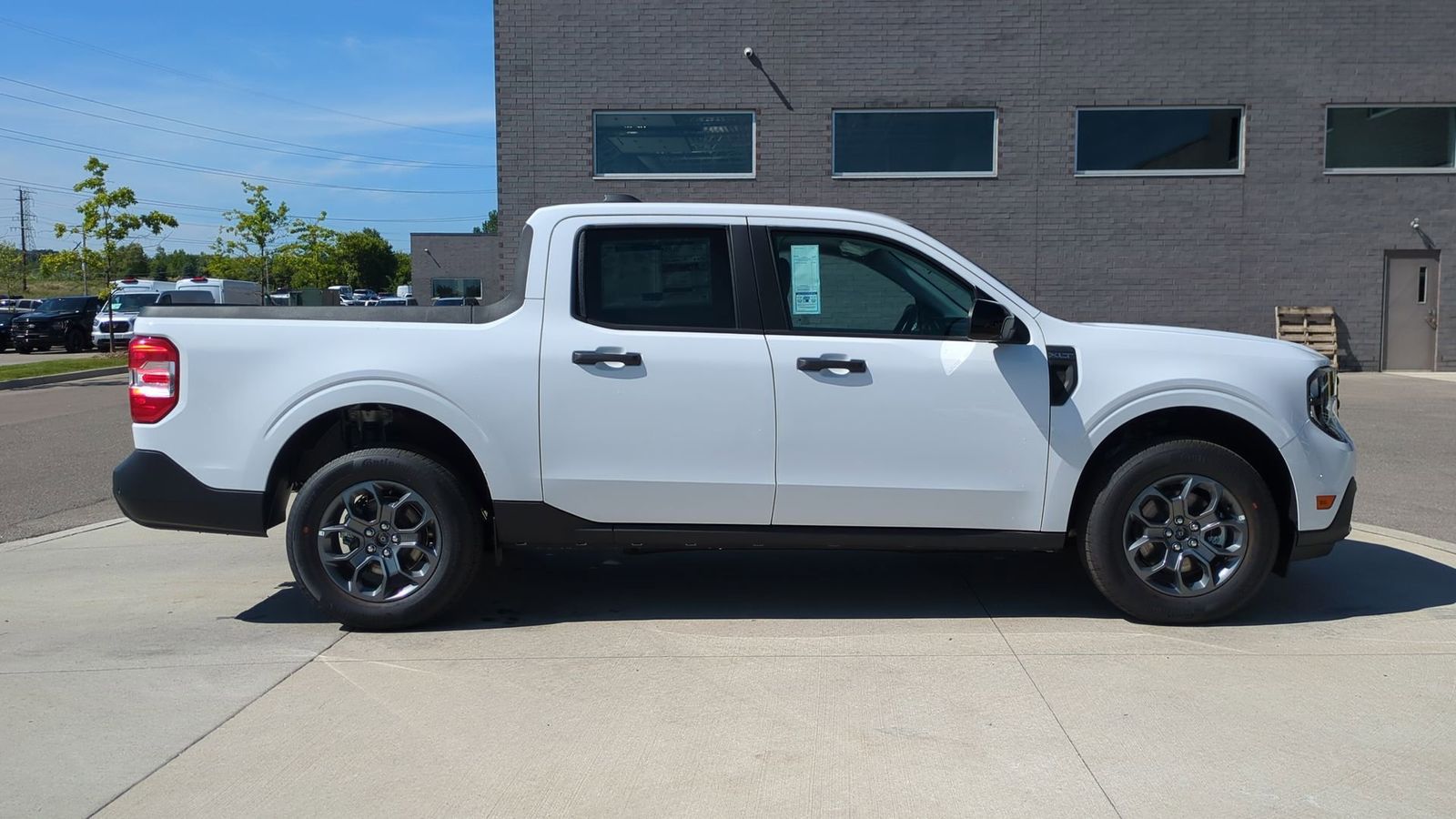 Thumbnail: 2025 Ford Maverick - 7