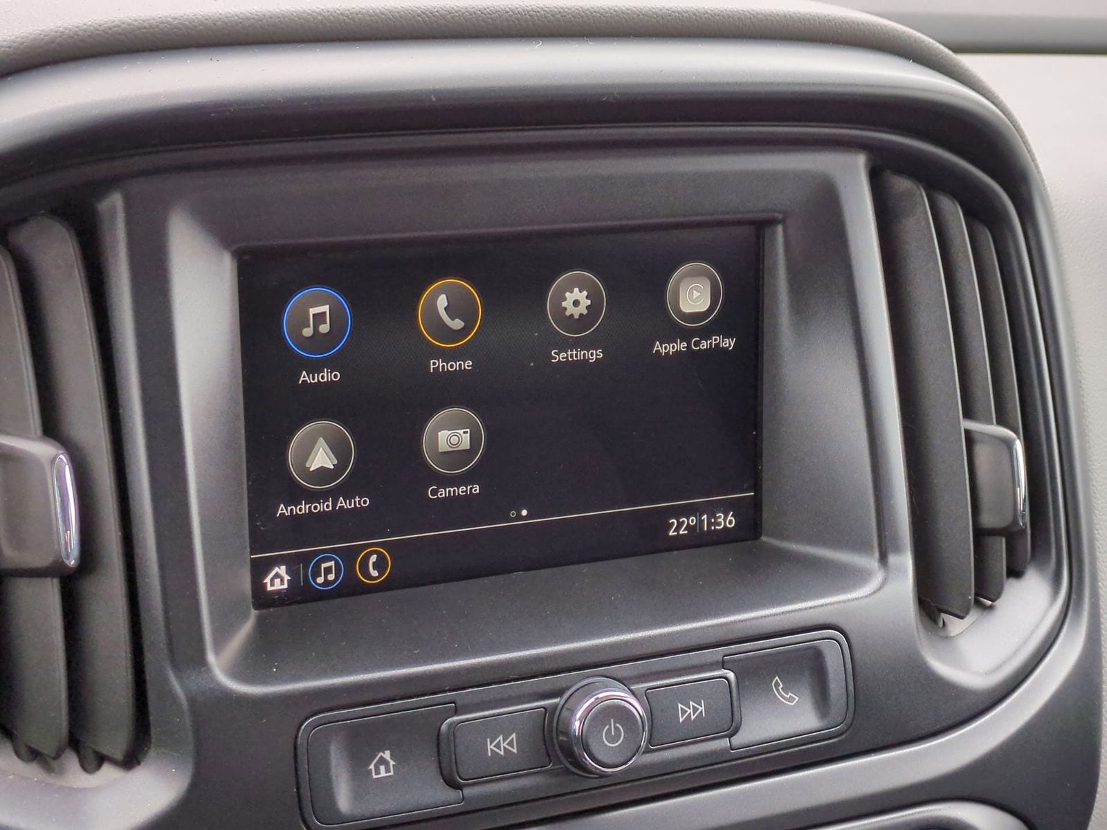 Thumbnail: 2019 Chevrolet Colorado - 31