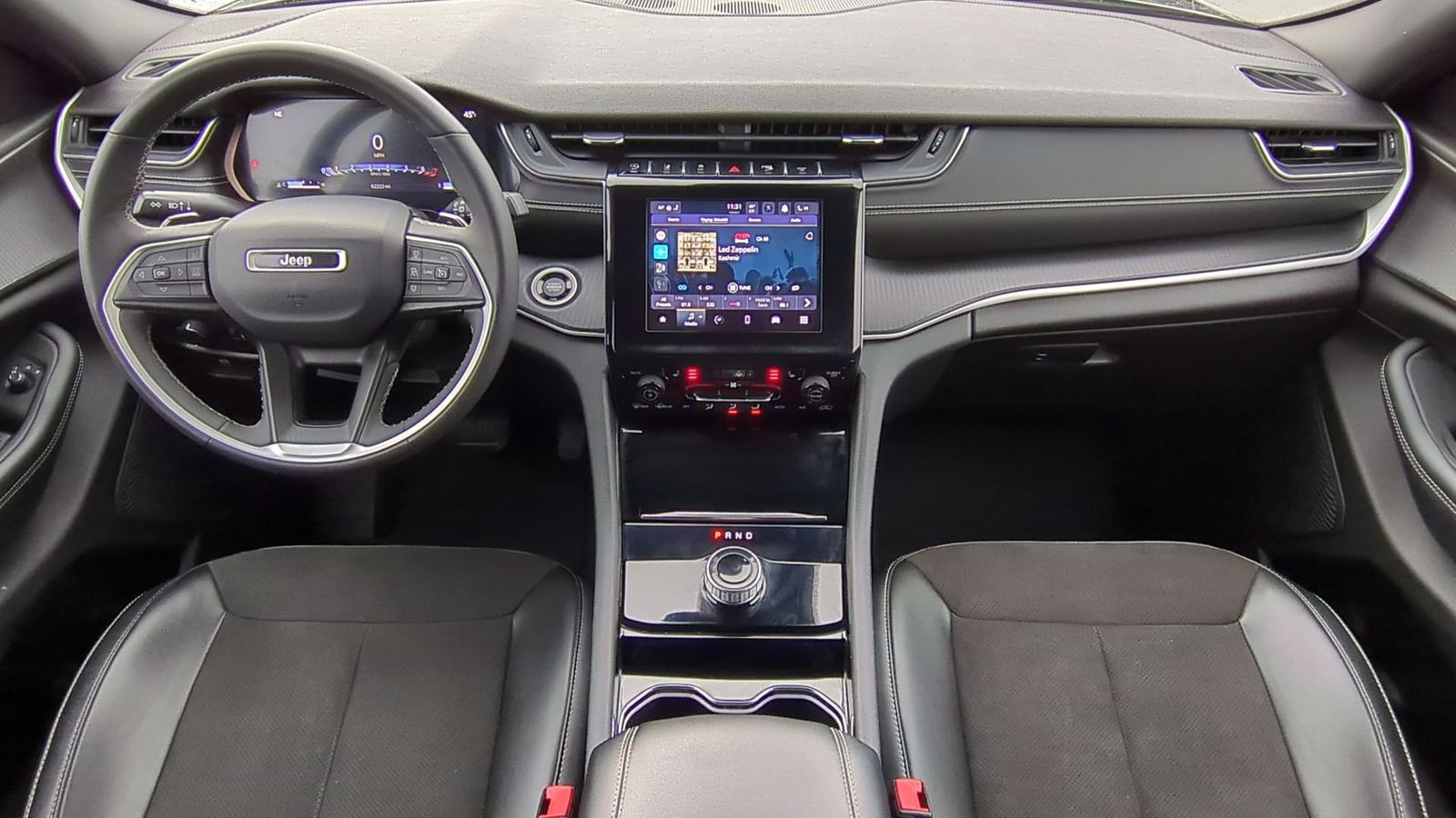 Thumbnail: 2023 Jeep Grand Cherokee - 17