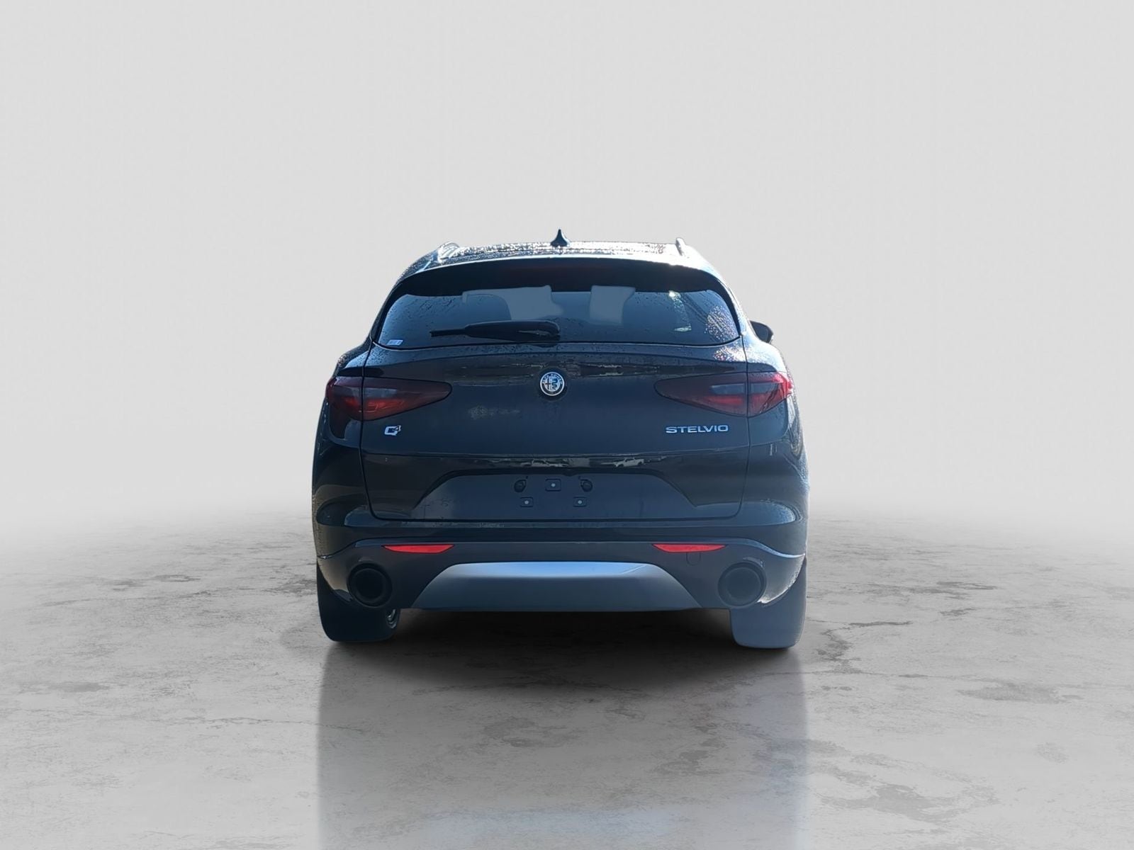 Thumbnail: 2023 Alfa Romeo Stelvio - 7