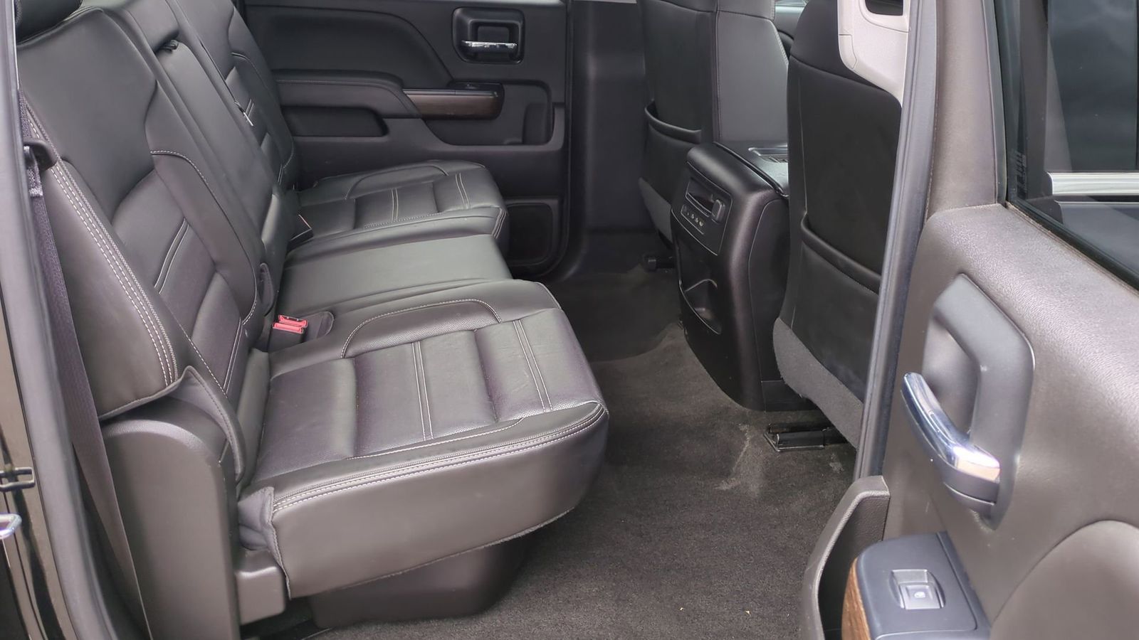 Thumbnail: 2017 GMC Sierra 3500 - 23