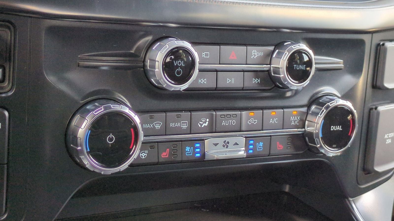 Thumbnail: 2025 Ford F-150 - 29