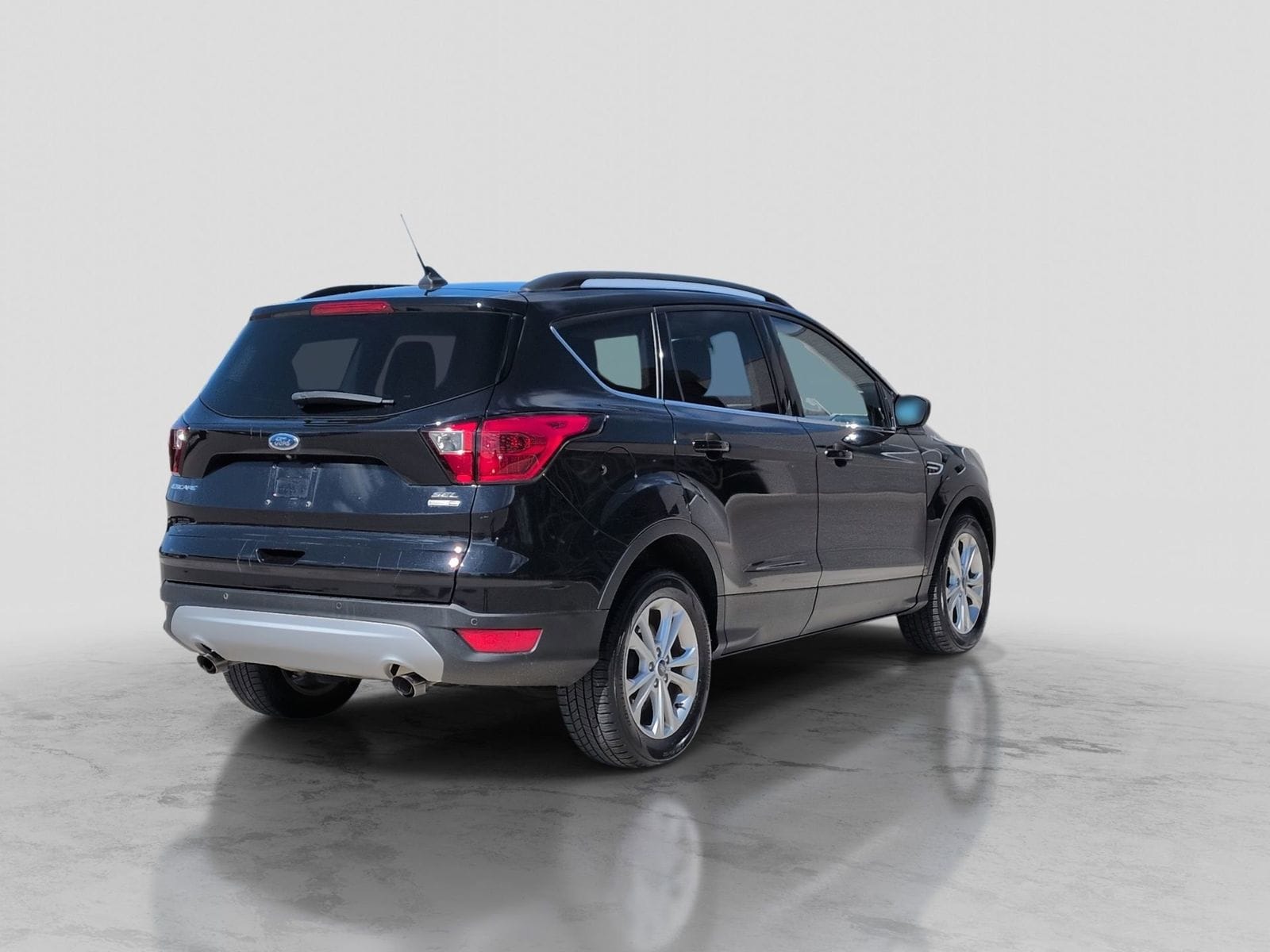 Thumbnail: 2019 Ford Escape - 8