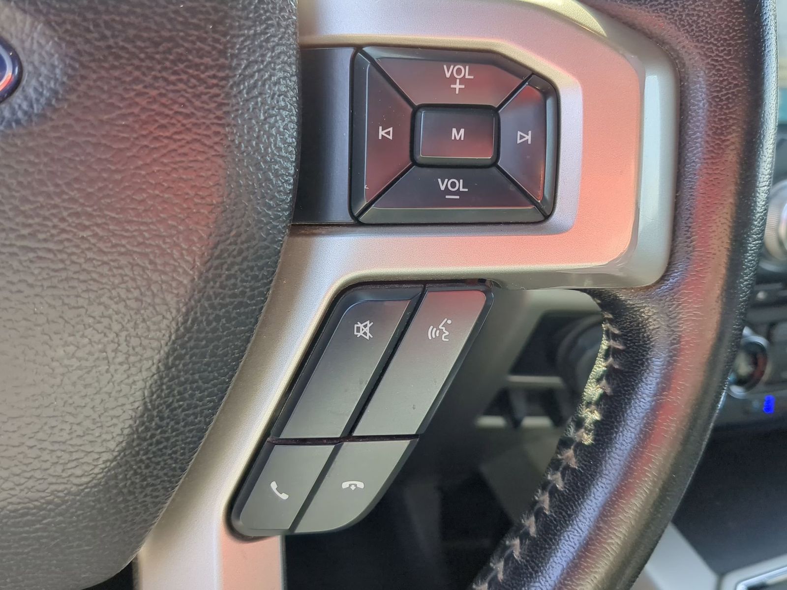 Thumbnail: 2018 Ford F-150 - 33