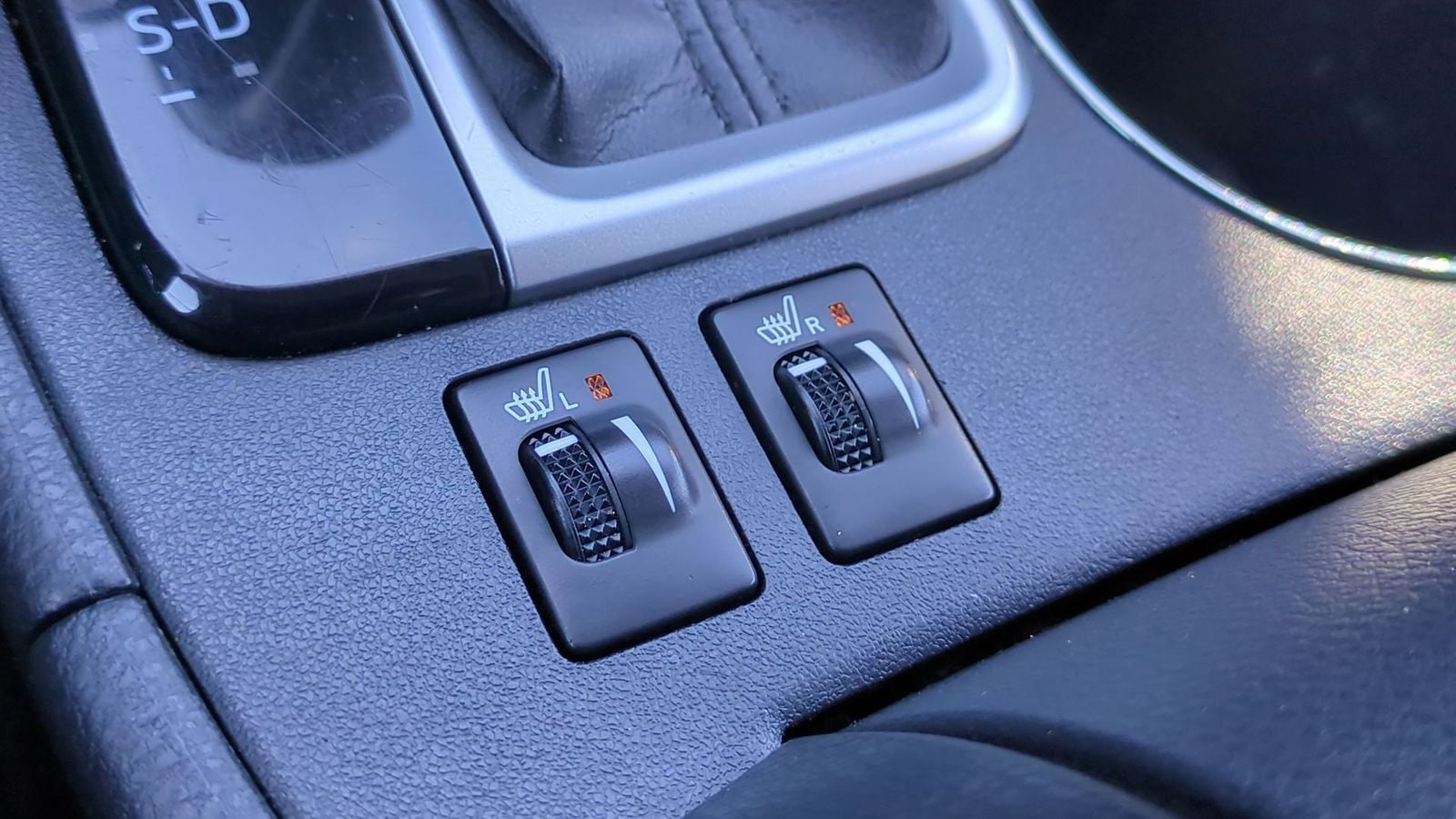 Thumbnail: 2015 Toyota Highlander - 35