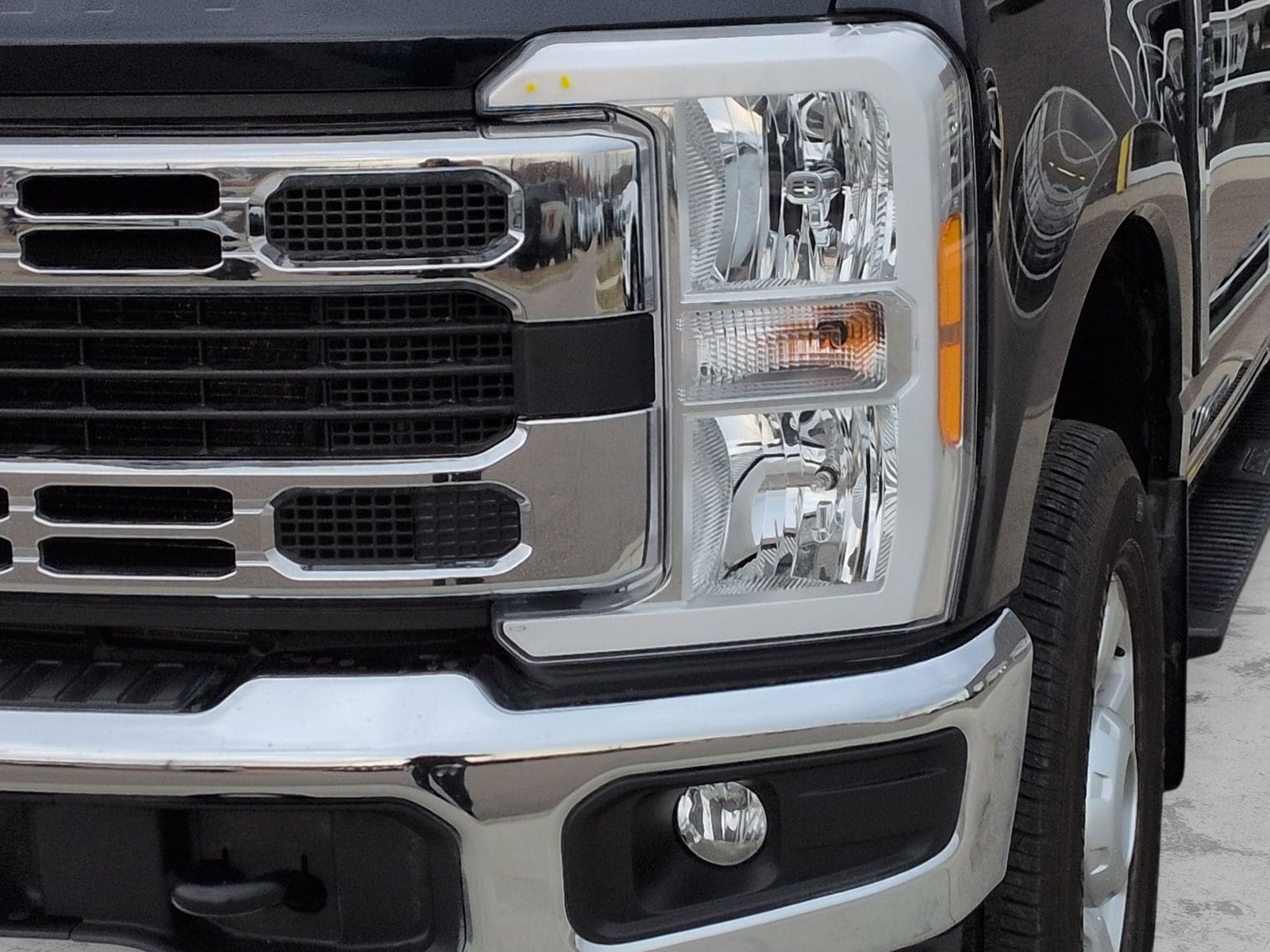 Thumbnail: 2023 Ford F-250 - 13