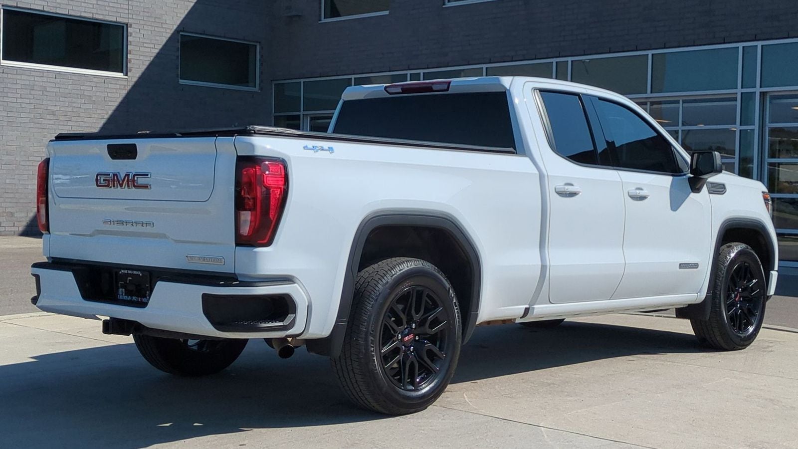 Thumbnail: 2022 GMC Sierra 1500 - 7