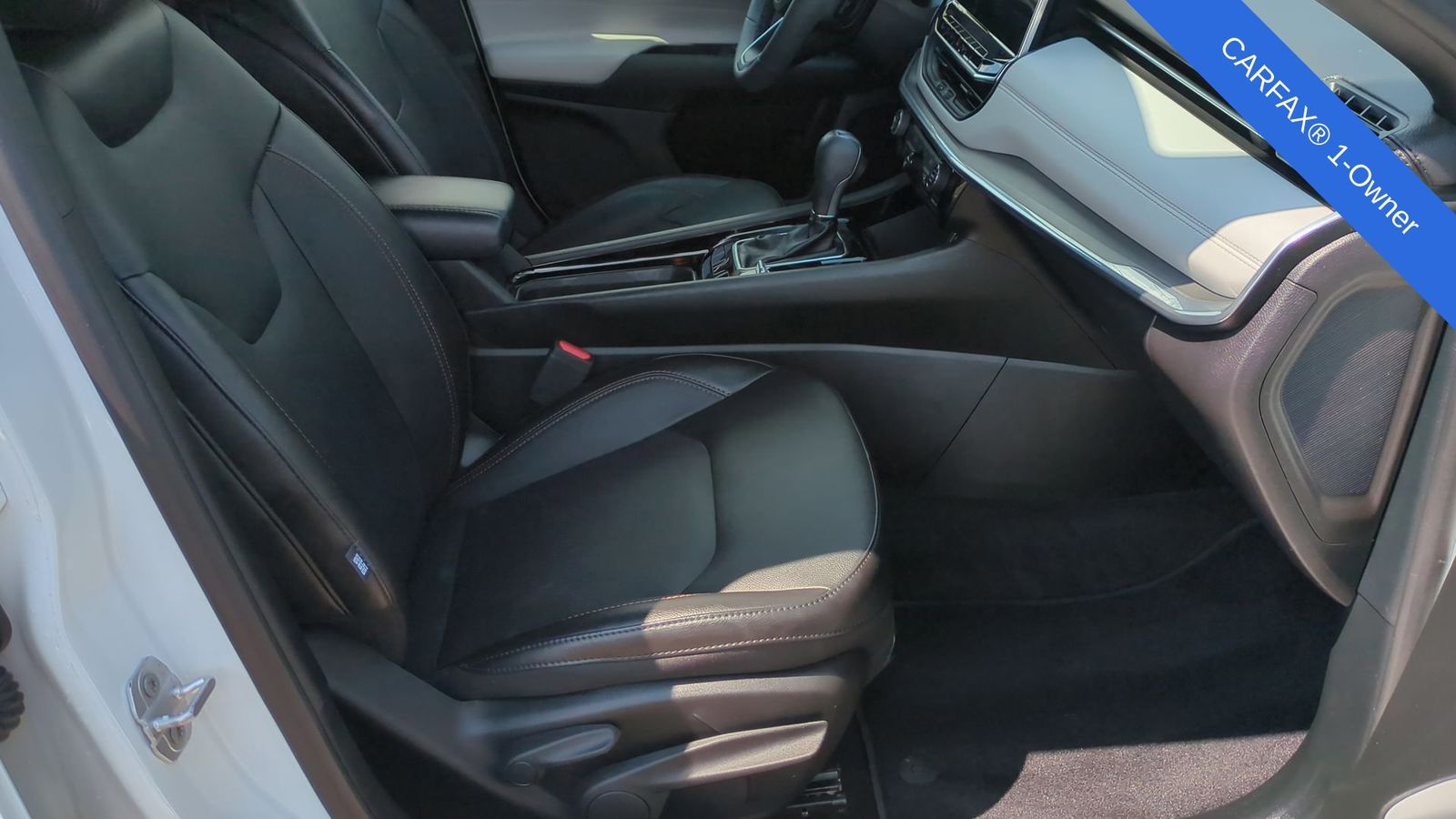 Thumbnail: 2023 Jeep Compass - 21