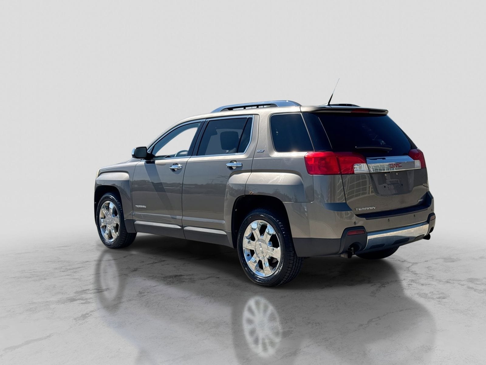 Thumbnail: 2012 GMC Terrain - 3