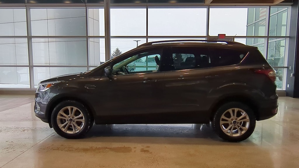 Used 2018 Ford Escape SE SUV