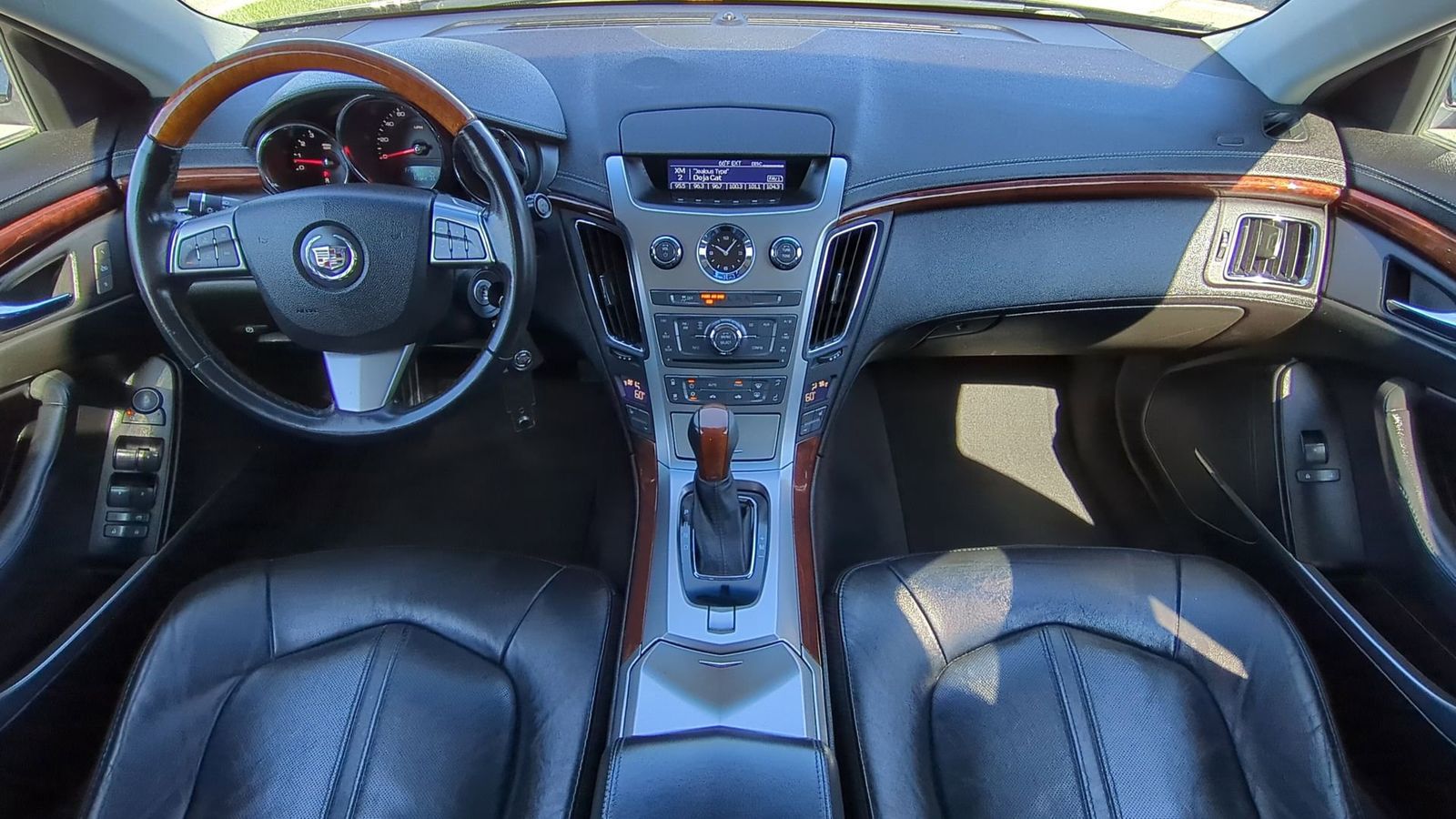 Thumbnail: 2011 Cadillac CTS - 17