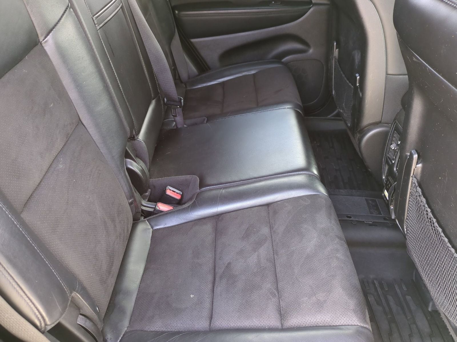 Thumbnail: 2021 Jeep Grand Cherokee - 24