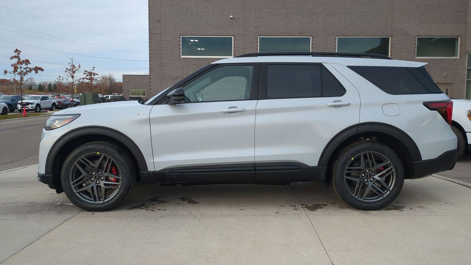 Thumbnail: 2026 Ford Explorer - 2