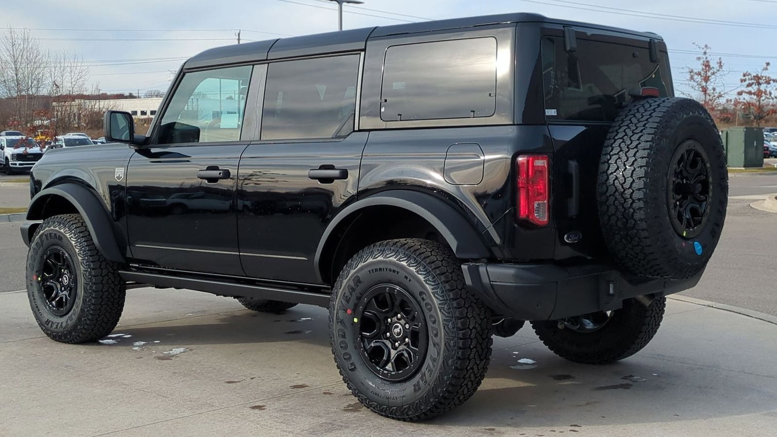 Thumbnail: 2025 Ford Bronco - 3