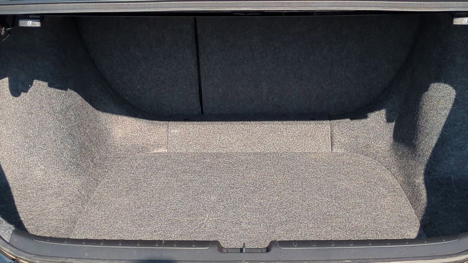 Thumbnail: 2021 Honda Accord - 31