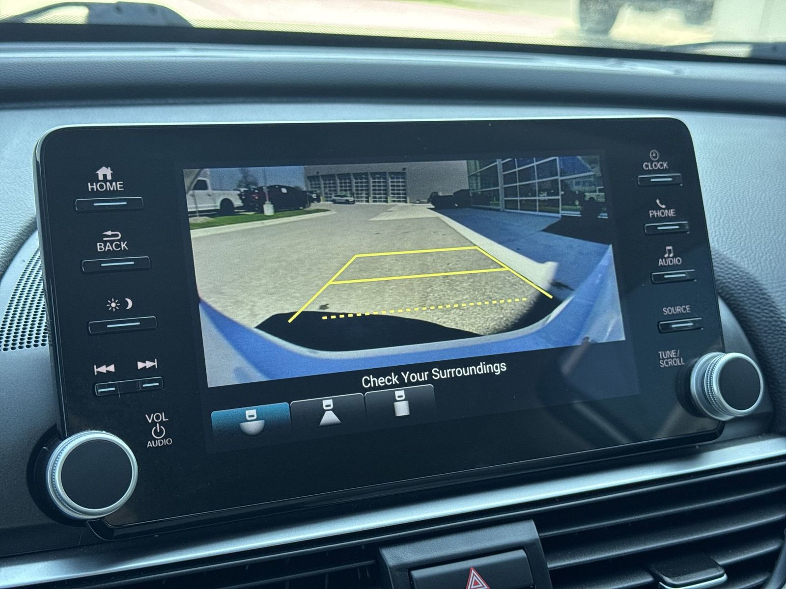 Thumbnail: 2022 Honda Accord - 26