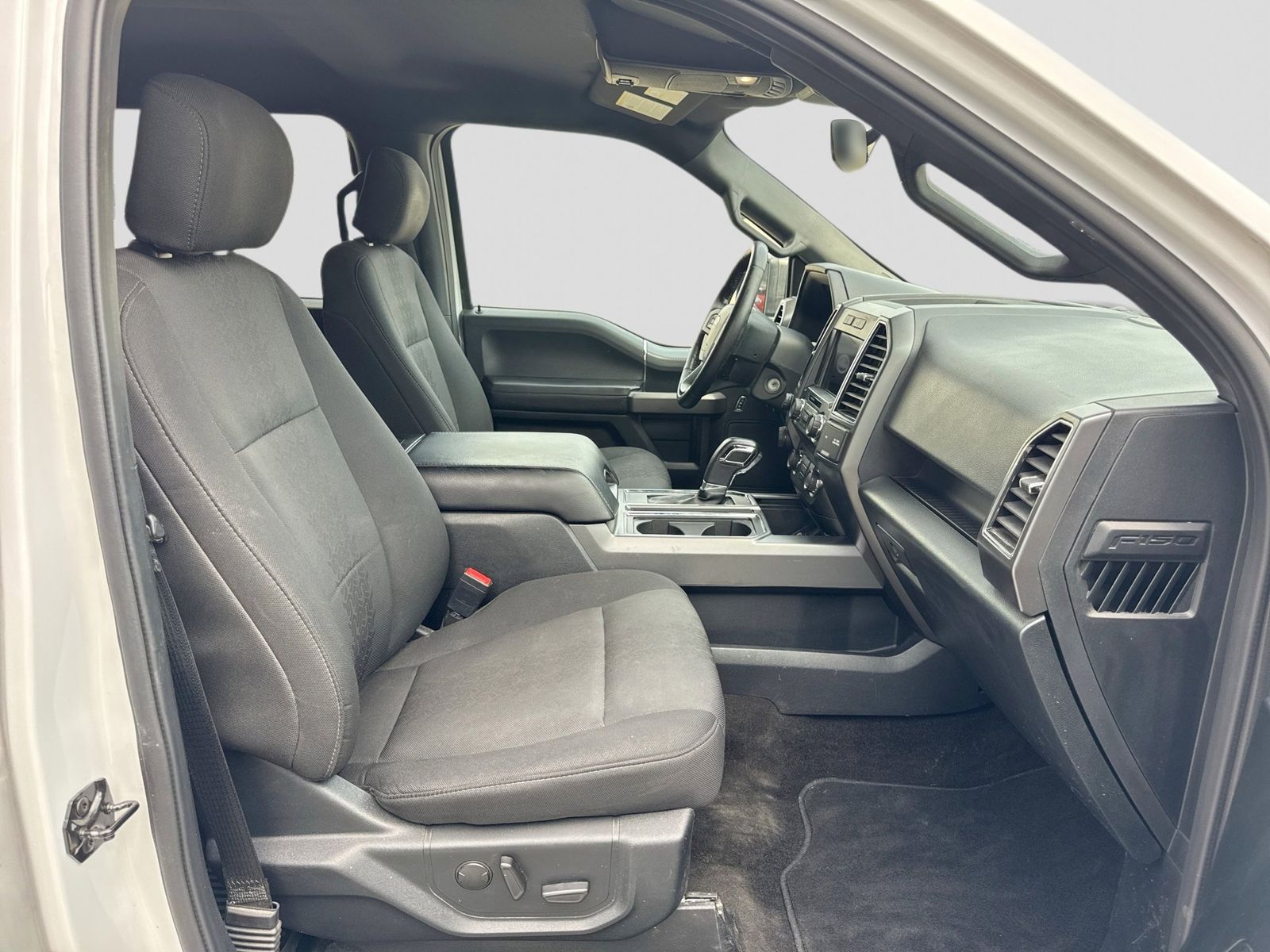 Thumbnail: 2020 Ford F-150 - 25