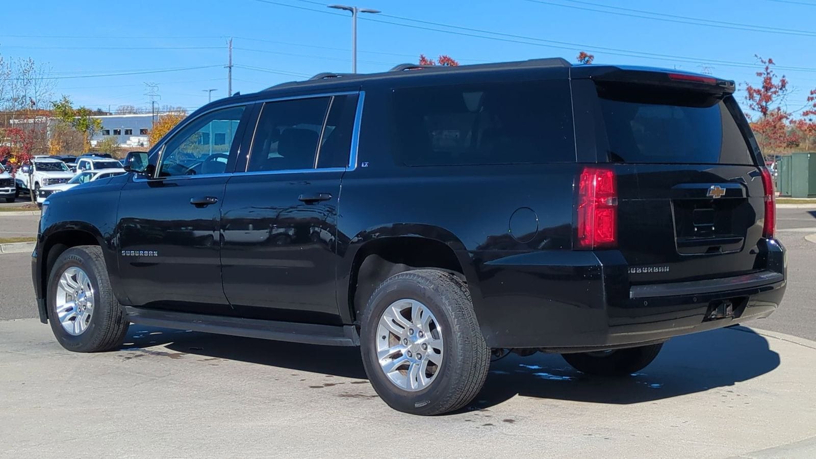 Thumbnail: 2020 Chevrolet Suburban - 3