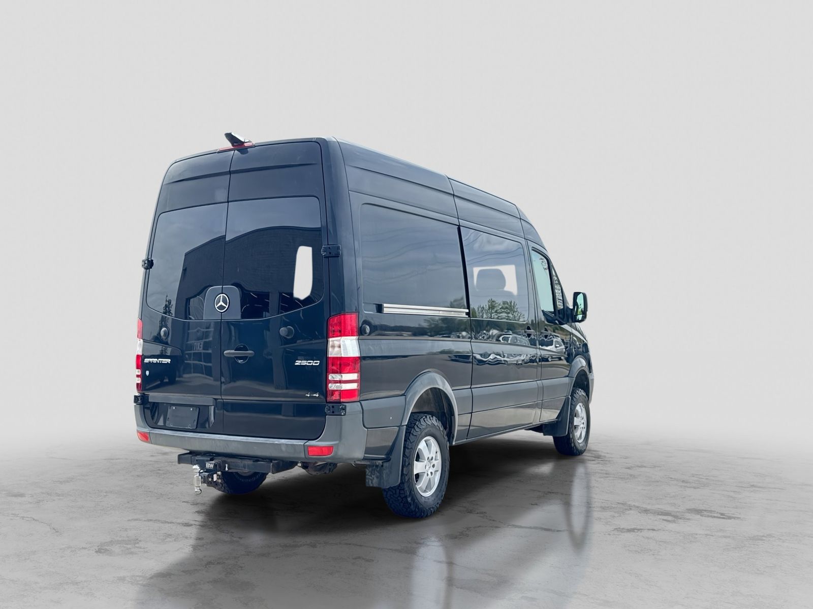 Thumbnail: 2017 Mercedes-Benz Sprinter - 7