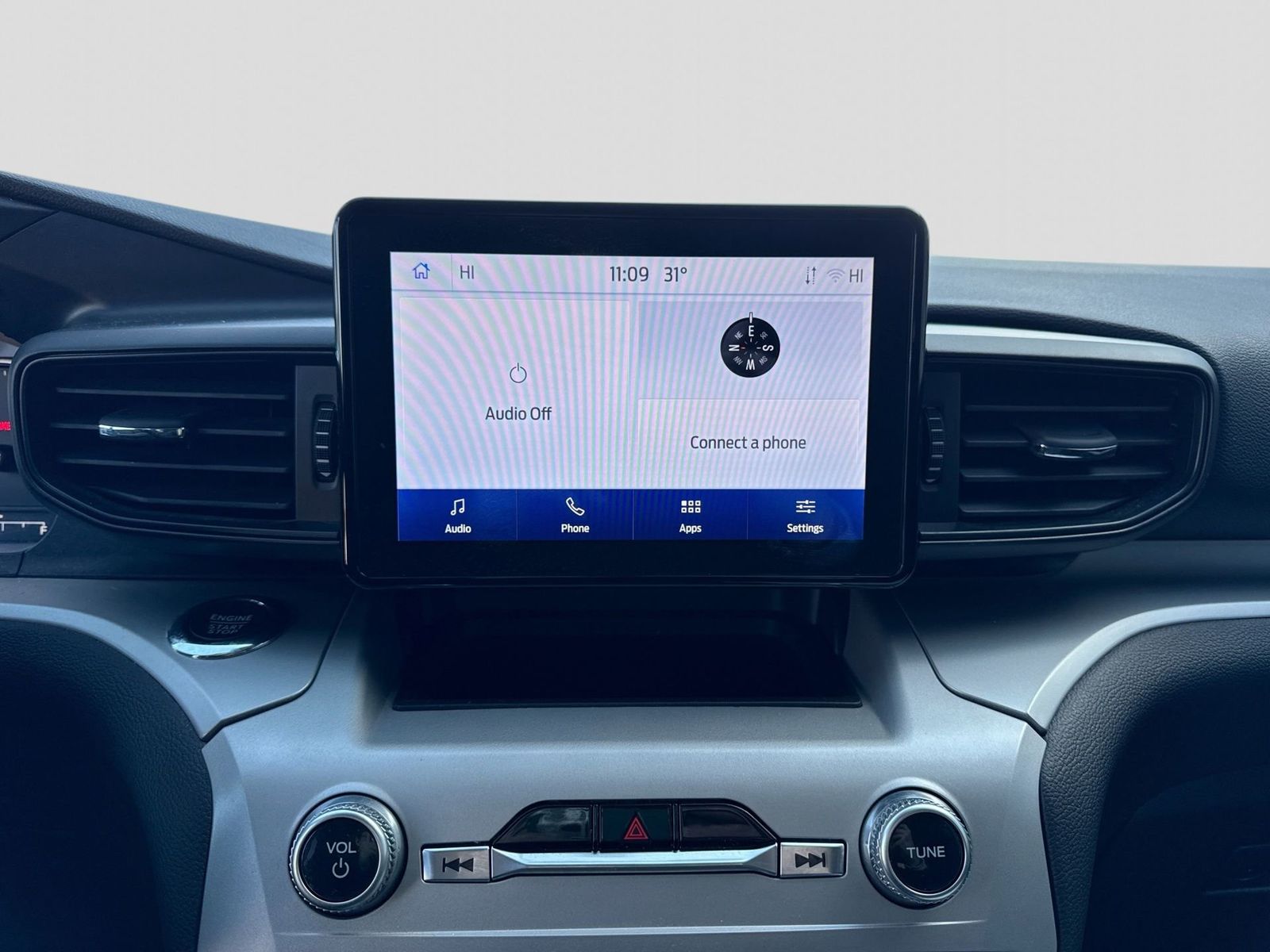 Thumbnail: 2023 Ford Explorer - 28