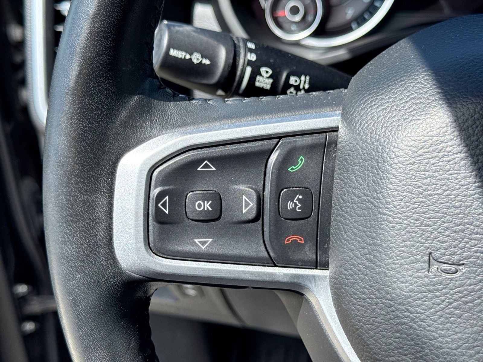 Thumbnail: 2020 RAM 1500 - 28