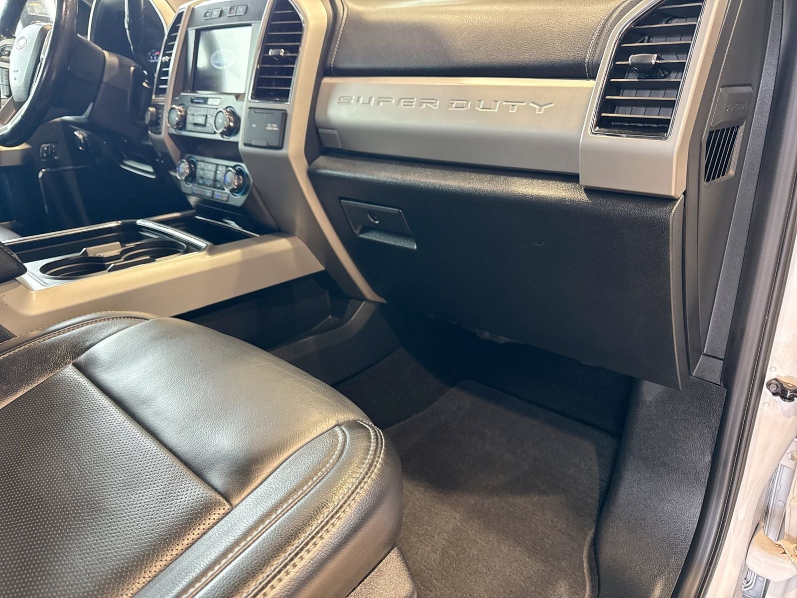 Thumbnail: 2019 Ford F-250 - 8