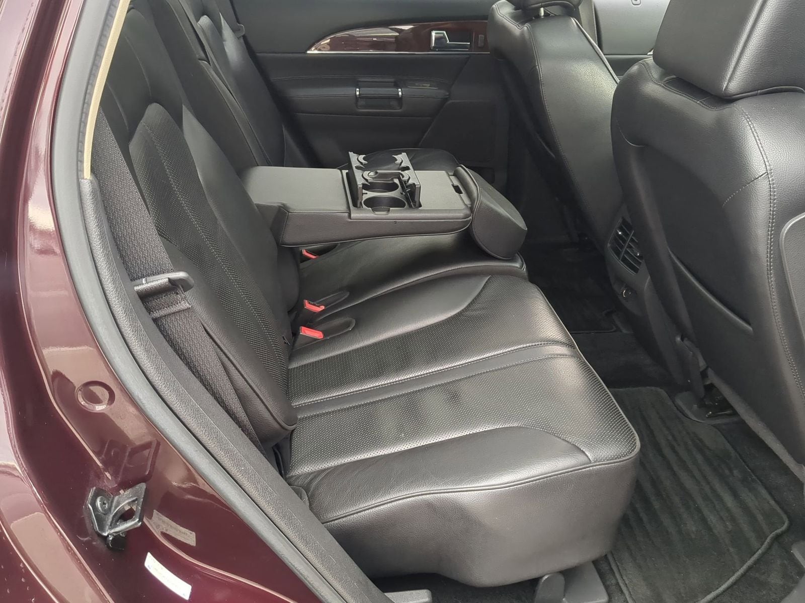 Thumbnail: 2011 Lincoln MKX - 24