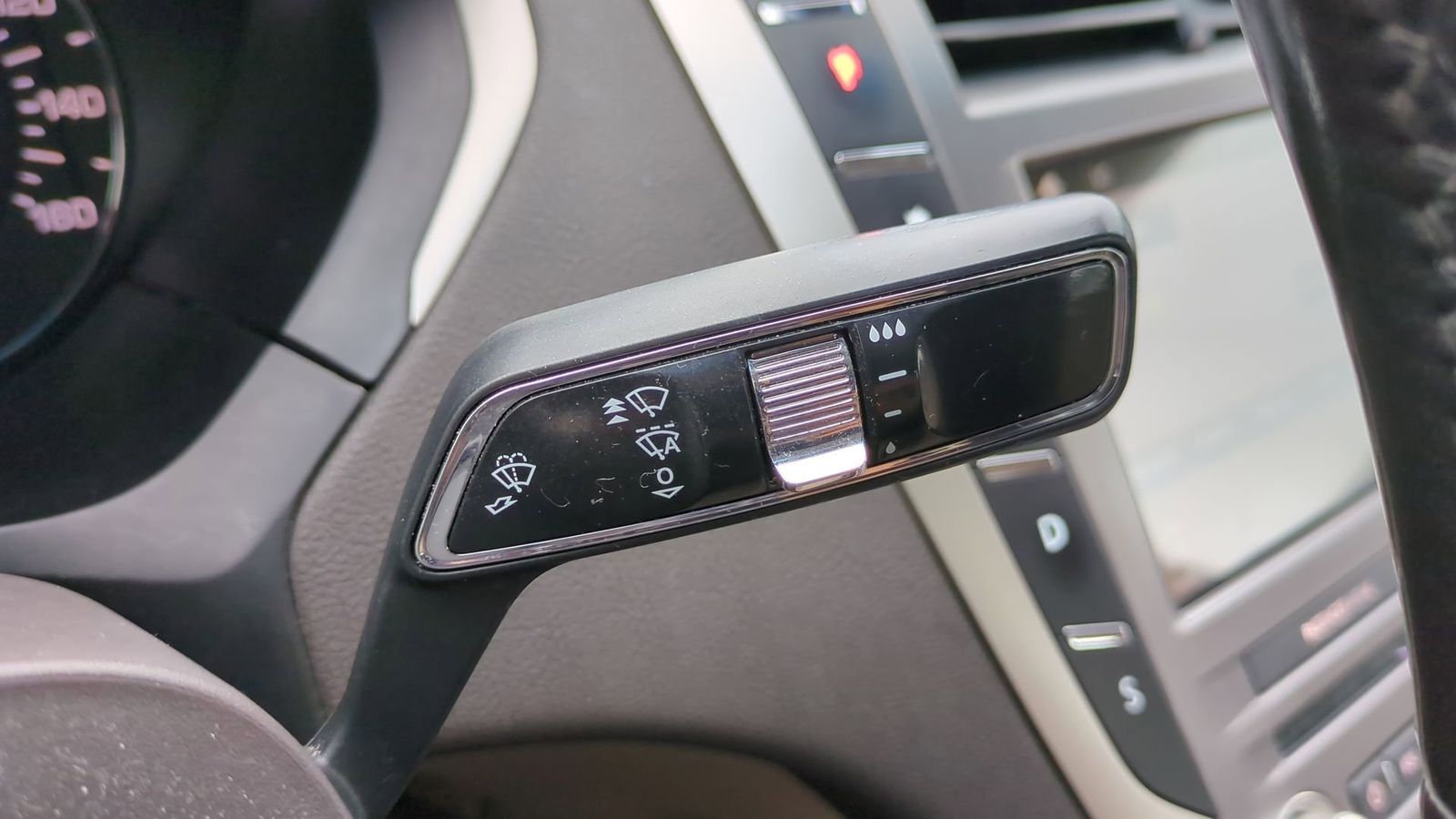 Thumbnail: 2017 Lincoln MKZ - 31