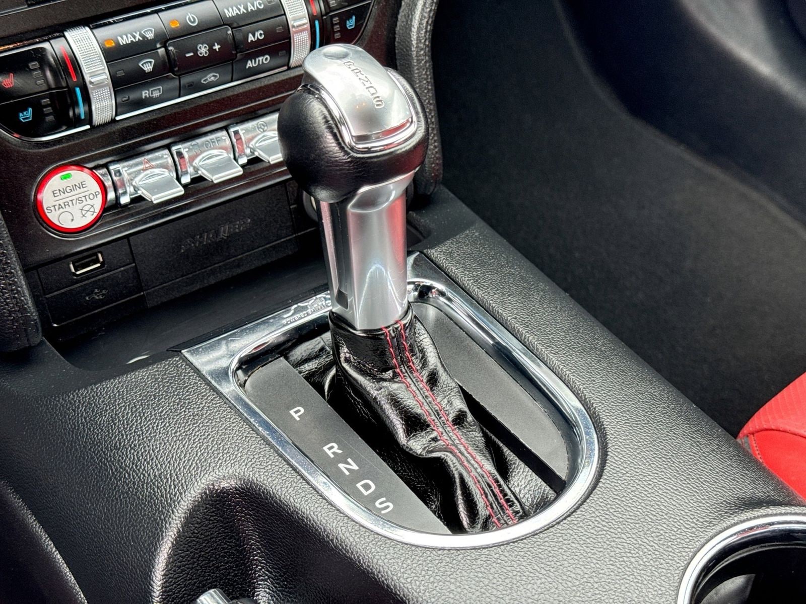 Thumbnail: 2015 Ford Mustang - 30