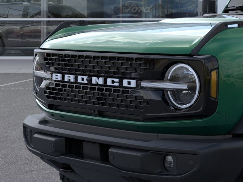 Thumbnail: 2025 Ford Bronco - 20