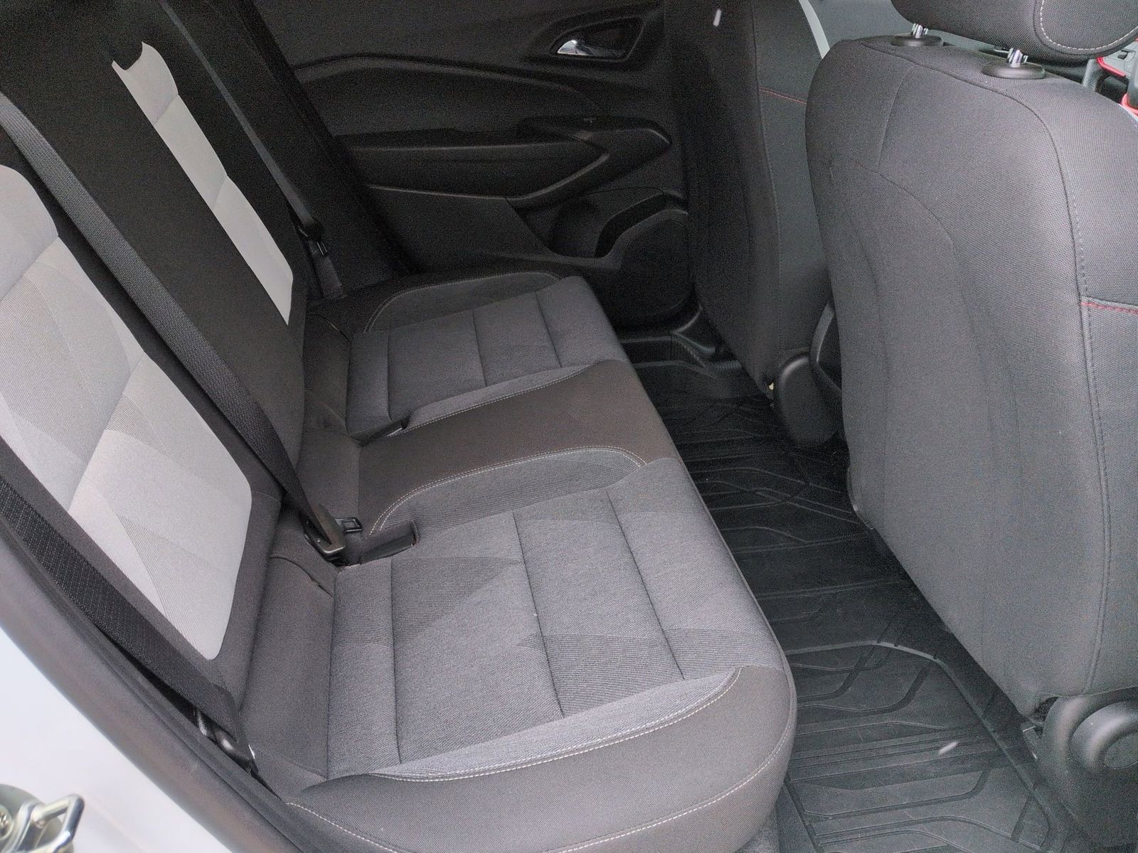 Thumbnail: 2024 Chevrolet Trax - 23