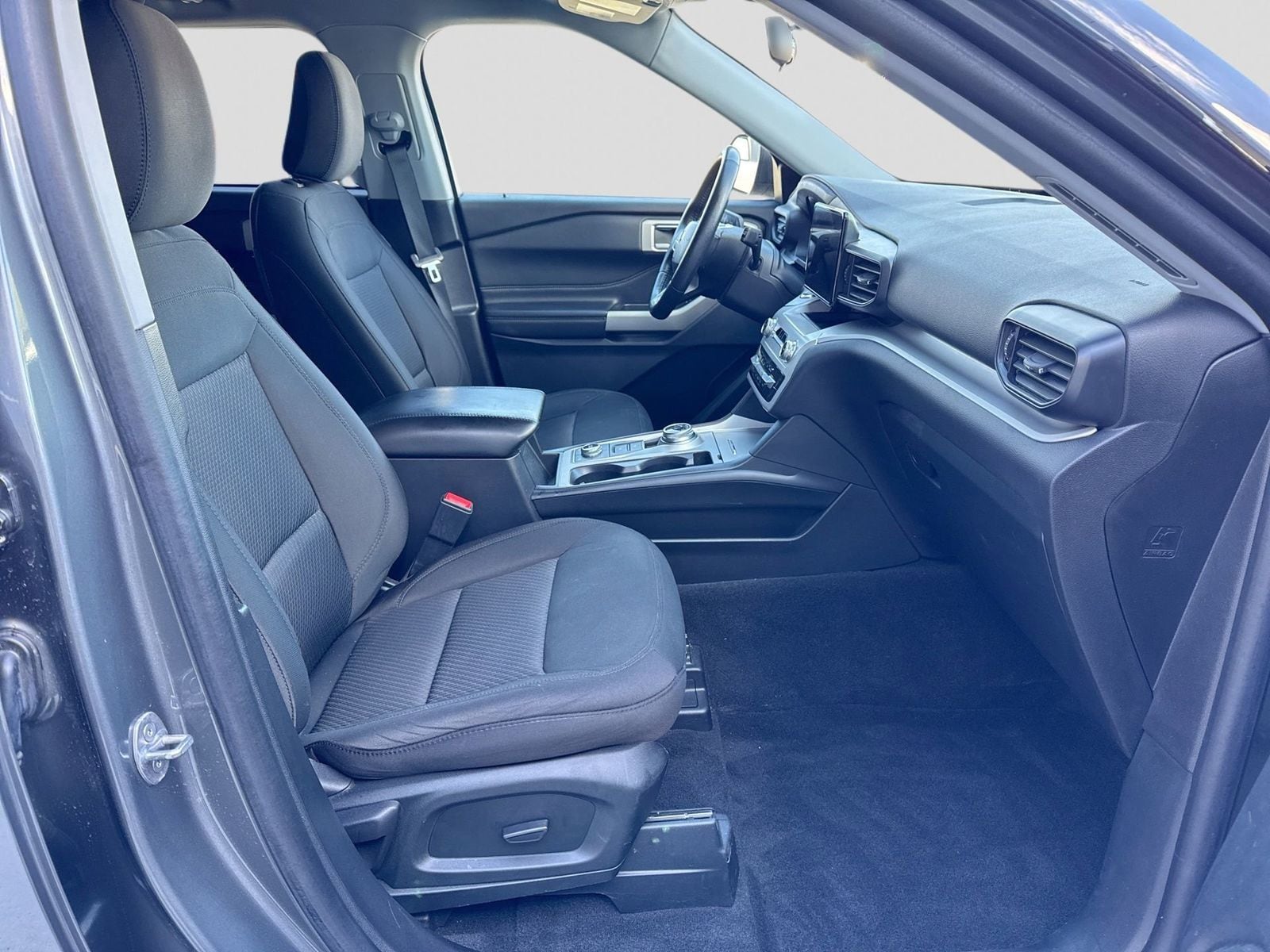 Thumbnail: 2023 Ford Explorer - 7