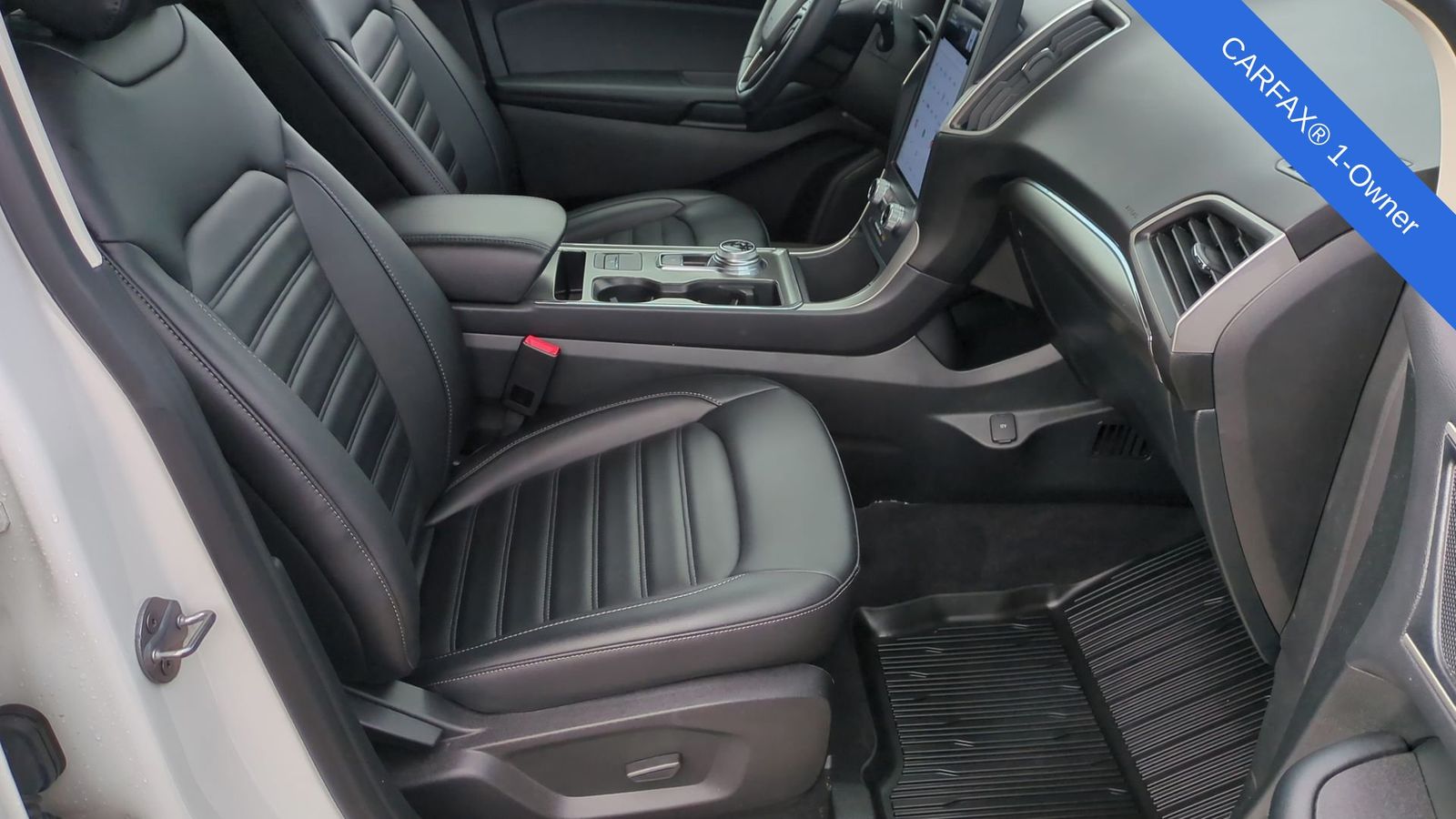 Thumbnail: 2022 Ford Edge - 22