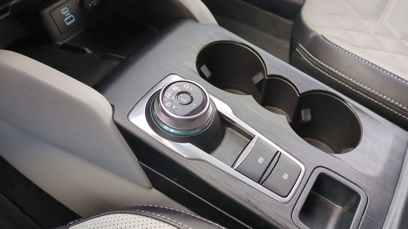 Thumbnail: 2023 Ford Escape - 35