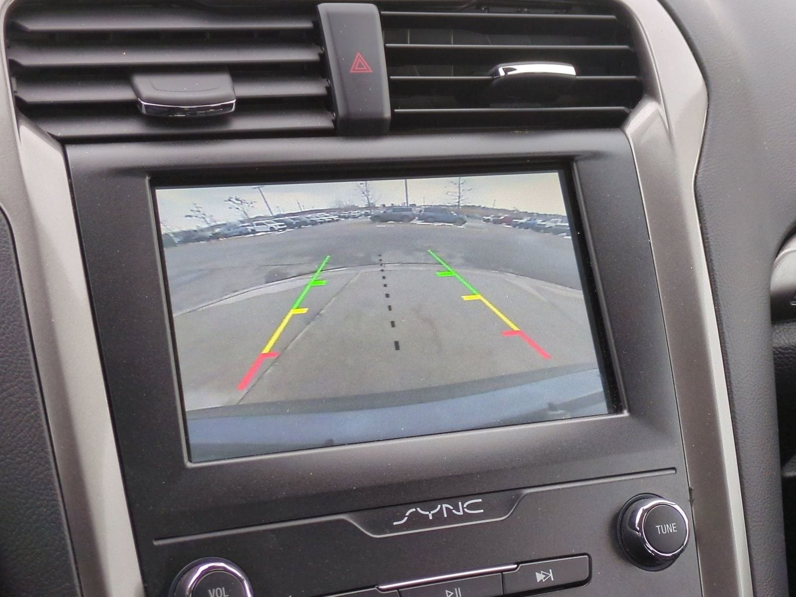 Thumbnail: 2020 Ford Fusion - 31