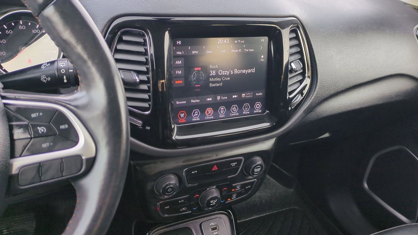 Thumbnail: 2020 Jeep Compass - 29