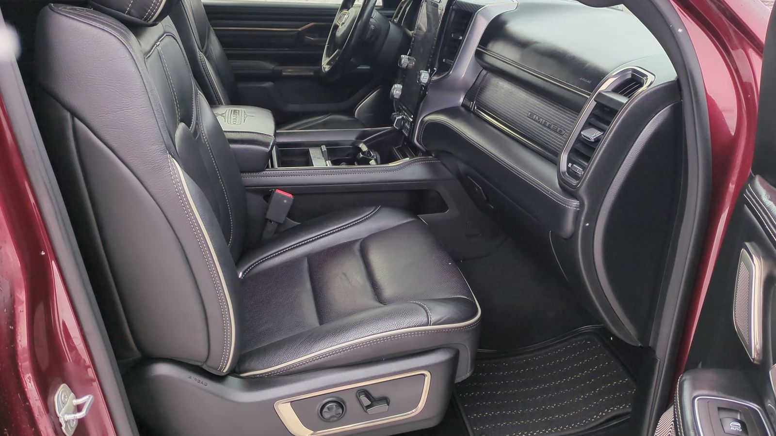 Thumbnail: 2021 RAM 1500 - 22