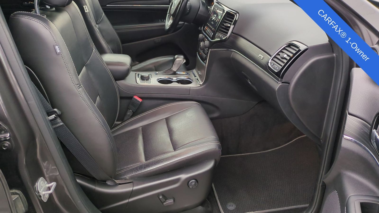 Thumbnail: 2021 Jeep Grand Cherokee - 25