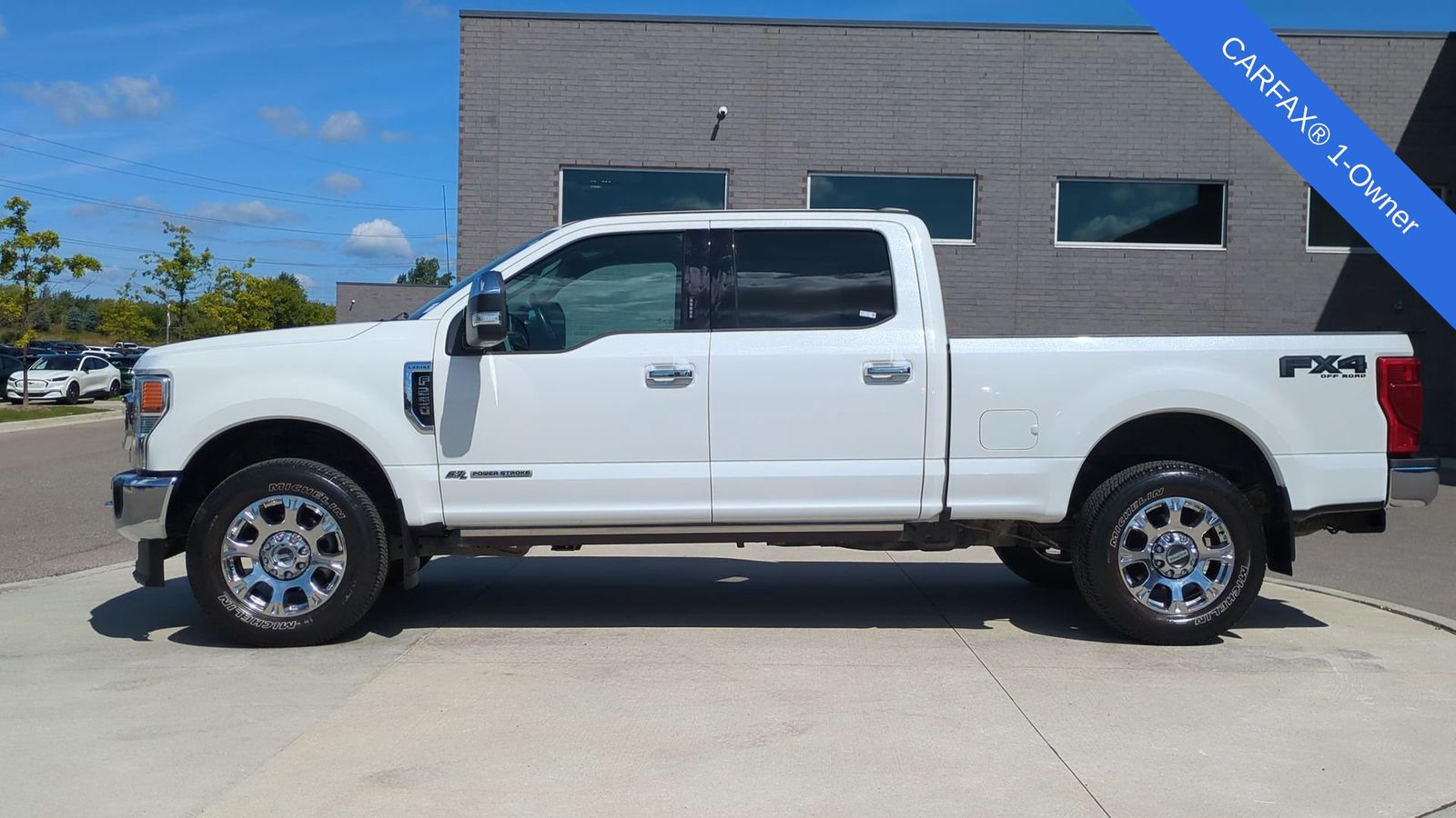 2021 Ford F-250 photo 2
