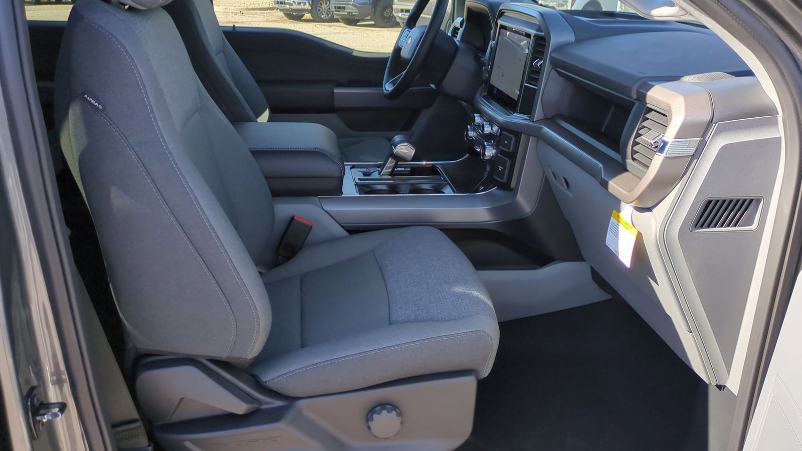 Thumbnail: 2025 Ford F-150 - 19