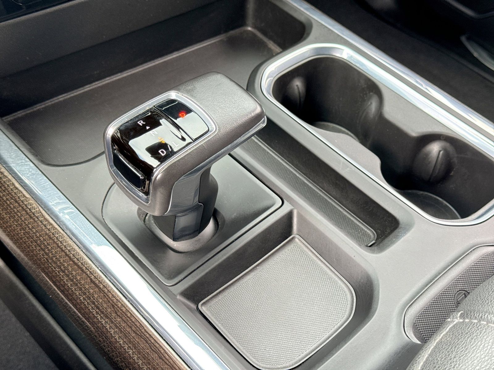 Thumbnail: 2022 Chevrolet Silverado 1500 - 35