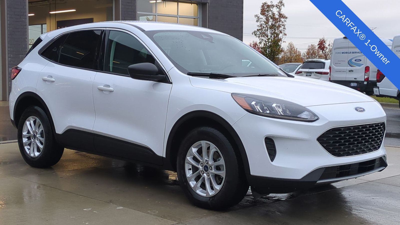 Thumbnail: 2022 Ford Escape - 9