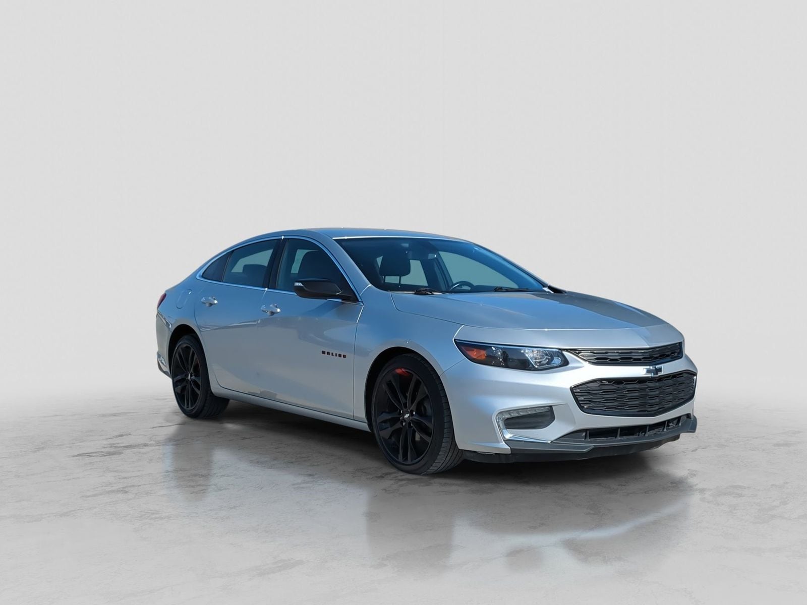 Thumbnail: 2018 Chevrolet Malibu - 10