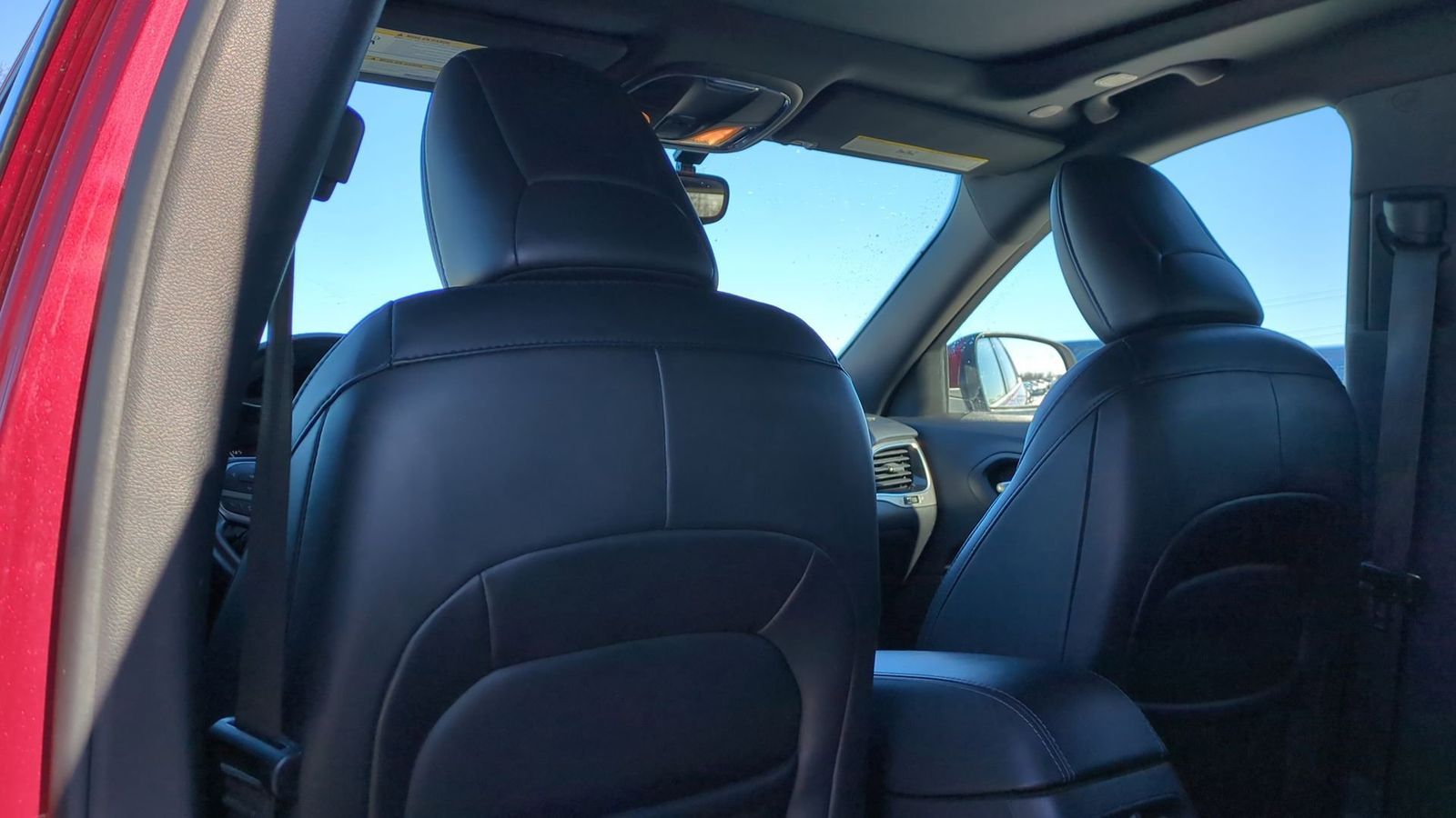 Thumbnail: 2020 Jeep Cherokee - 18