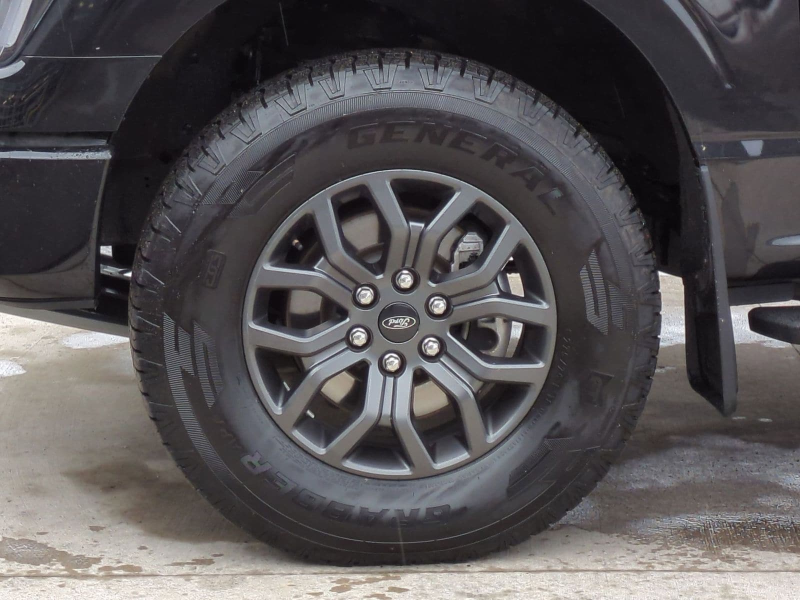 Thumbnail: 2023 Ford F-150 - 17